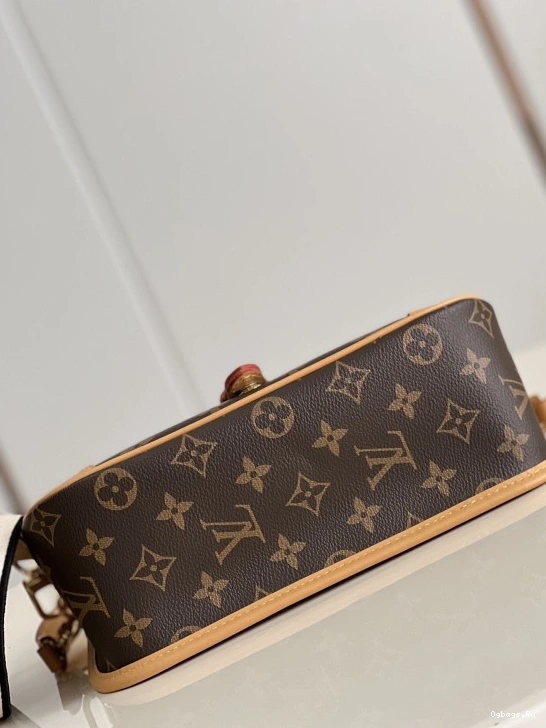 Nano Diane VUITTON LOUIS 0409